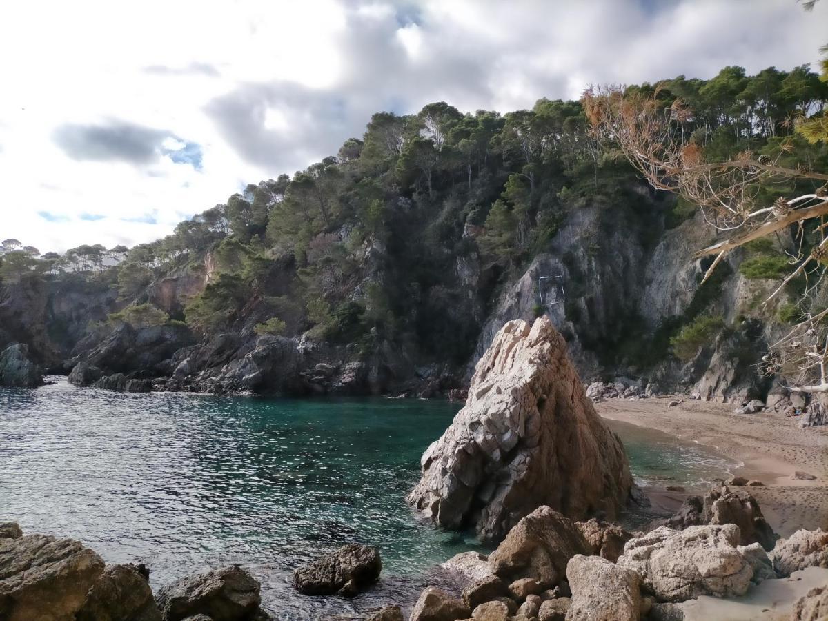 Апартаменты Calella Golfet Sobremar Калелья-де-Палафружель Экстерьер фото